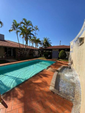Casa de campo dentro da cidade